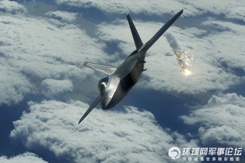 F-22�����ݡ���(zh��n)���C